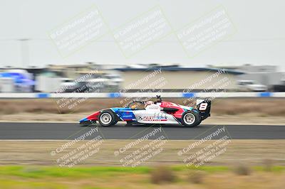 media/Jan-26-2025-CalClub SCCA (Sun) [[cfcea7df88]]/Group 2/Race/